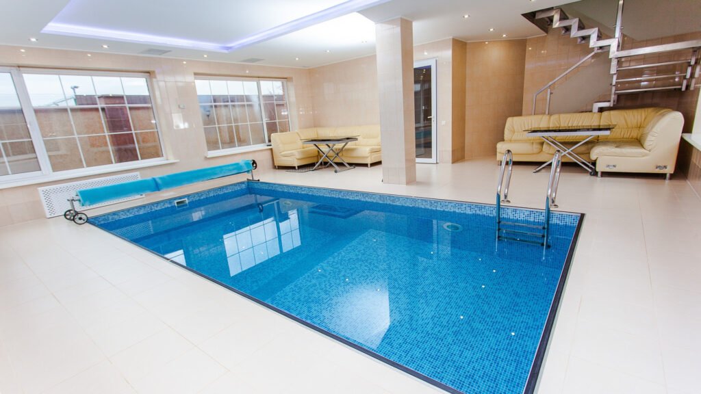 Home estate pool